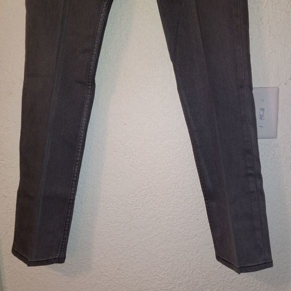 LEVI STRAUSS & CO 511 ORIGINAL RIVETED JEANS - Picture 3 of 9